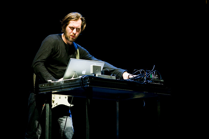2009-01-16 - Fennesz  från Södra Teatern, Stockholm
