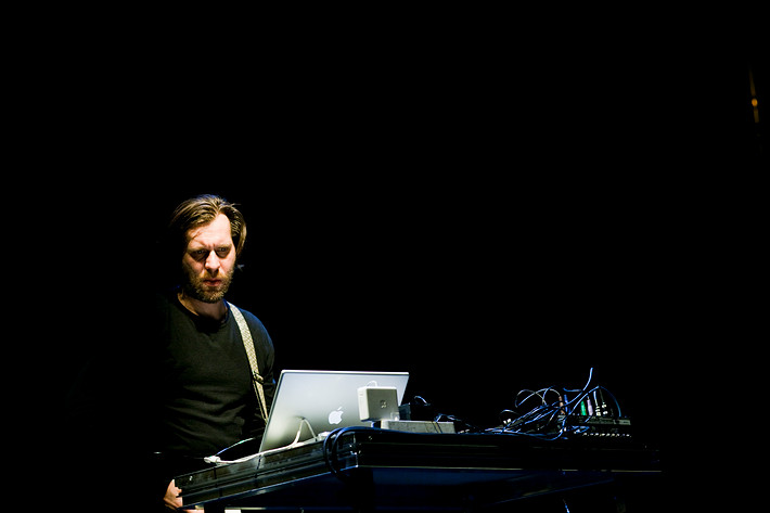 2009-01-16 - Fennesz  från Södra Teatern, Stockholm