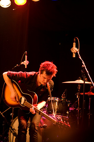 2009-02-20 - The Tallest Man On Earth från Guitars, Umeå