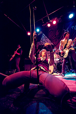2009-02-26 - The (International) Noise Conspiracy från Mejeriet, Lund