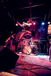 2009-02-26 - The (International) Noise Conspiracy från Mejeriet, Lund