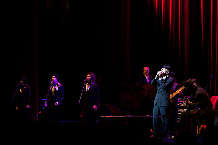 2009-02-19 - Leonard Cohen från The Beacon Theatre, New York City