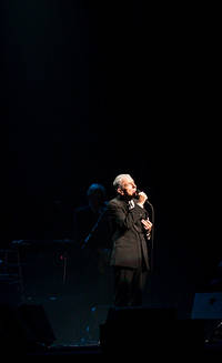 2009-02-19 - Leonard Cohen från The Beacon Theatre, New York City