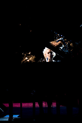 2009-03-14 - Frida Hyvönen från Dramaten, Stockholm