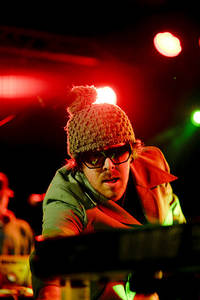 2009-03-20 - James Pants & Royal Zodiac från Debaser Strand, Stockholm