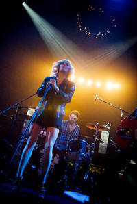 2009-04-02 - The Sounds från Stora Teatern, Göteborg