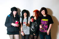 2009-04-11 - Rockfotostudion från Idrottshallen, Vänersborg