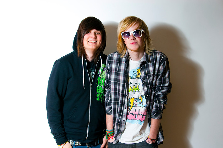 2009-04-11 - Rockfotostudion från Idrottshallen, Vänersborg