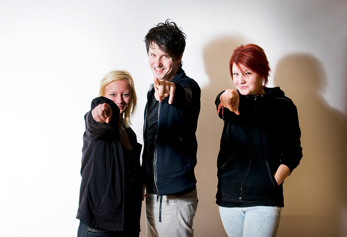 2009-04-11 - Rockfotostudion från Idrottshallen, Vänersborg