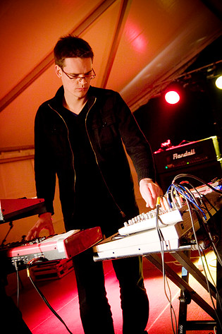 2009-04-11 - Late Night Venture från Idrottshallen, Vänersborg