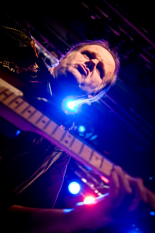 2009-04-28 - Walter Trout & the Radicals från Debaser Medis, Stockholm
