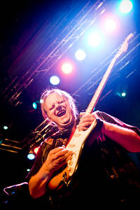 2009-04-28 - Walter Trout & the Radicals från Debaser Medis, Stockholm