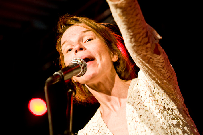 2009-05-02 - Anna Järvinen från Popadelica, Huskvarna