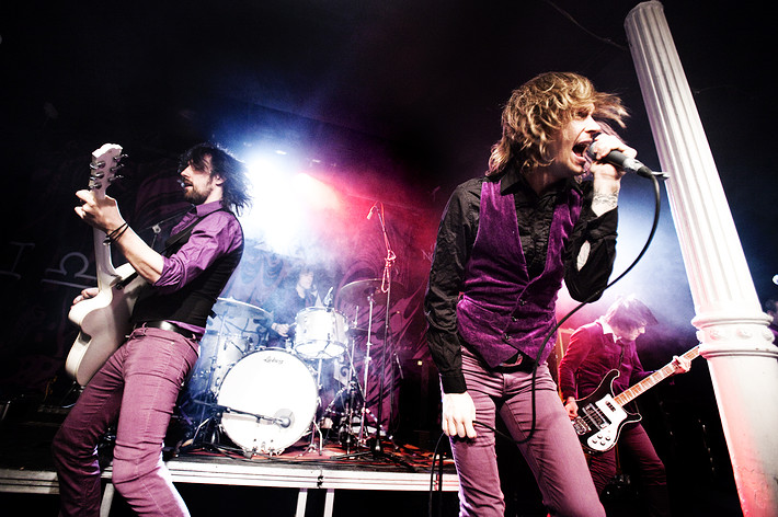 2009-05-06 - The (International) Noise Conspiracy från Frimis, Örebro