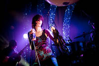 2009-05-08 - Yeah Yeah Yeahs från Debaser Medis, Stockholm