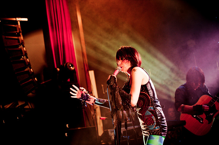 2009-05-08 - Yeah Yeah Yeahs från Debaser Medis, Stockholm