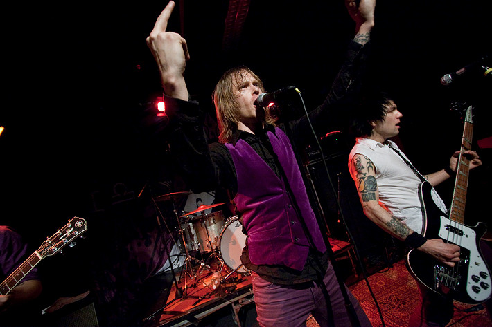 2009-05-15 - The (International) Noise Conspiracy från Storsjöteatern, Östersund 2009-05-15 - The (International) Noise Conspiracy från Storsjöteatern, Östersund