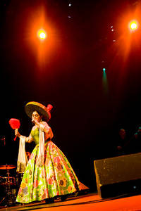 2009-05-08 - Astrid Hadad från Södra Teatern, Stockholm