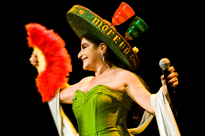 2009-05-08 - Astrid Hadad från Södra Teatern, Stockholm