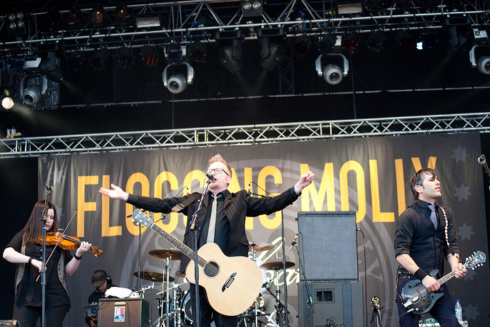 2009-06-04 - Flogging Molly från Sweden Rock Festival, Sölvesborg