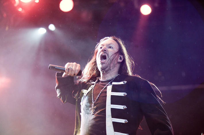 2009-06-04 - Hammerfall från Sweden Rock Festival, Sölvesborg