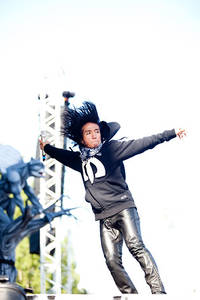 2009-06-06 - Journey från Sweden Rock Festival, Sölvesborg