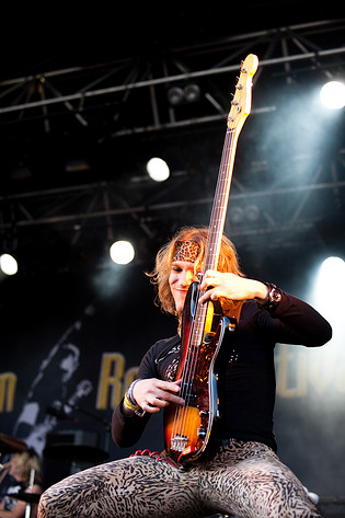 2009-06-06 - Hot Leg från Sweden Rock Festival, Sölvesborg