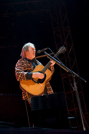2009-06-12 - Neil Young från Stora Skuggan, Stockholm