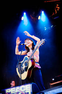 2009-06-24 - Laleh från Peace & Love, Borlänge
