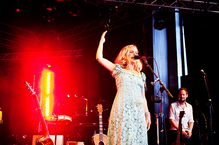 2009-06-25 - Sofia Karlsson från Peace & Love, Borlänge