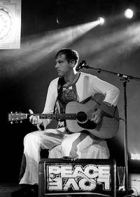 2009-06-25 - Thomas Di Leva från Peace & Love, Borlänge