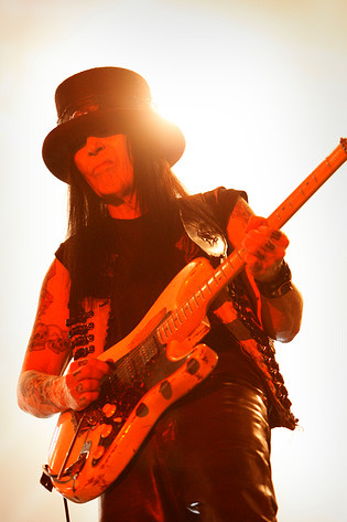 2009-06-24 - Mötley Crüe från Peace & Love, Borlänge