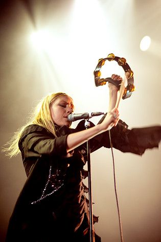 2009-06-25 - Lykke Li från Peace & Love, Borlänge