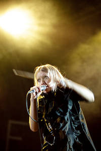 2009-06-25 - Lykke Li från Peace & Love, Borlänge