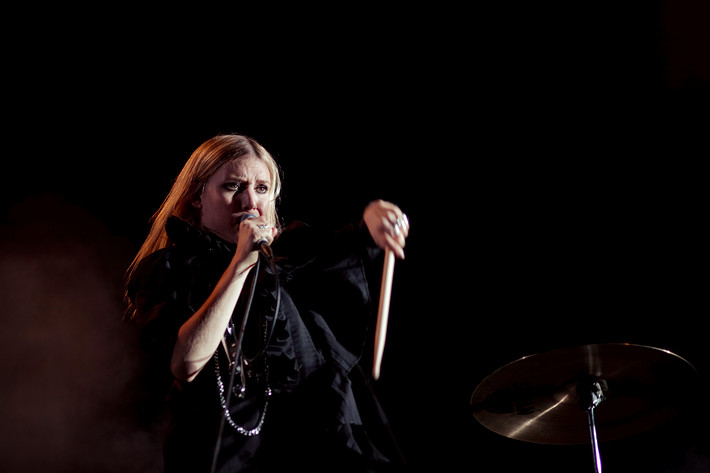 2009-06-25 - Lykke Li från Peace & Love, Borlänge