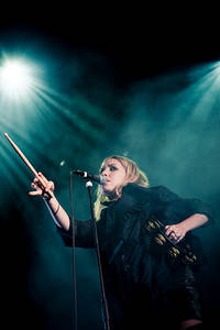 2009-06-25 - Lykke Li från Peace & Love, Borlänge