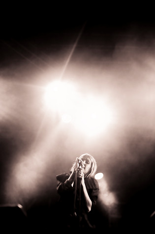2009-06-25 - Lykke Li från Peace & Love, Borlänge