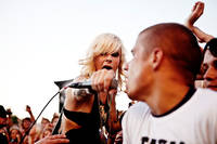 2009-06-26 - The Sounds från Peace & Love, Borlänge