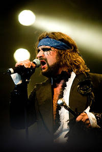2009-06-26 - Turbonegro från Peace & Love, Borlänge