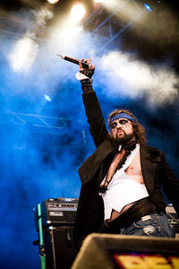 2009-06-26 - Turbonegro från Peace & Love, Borlänge