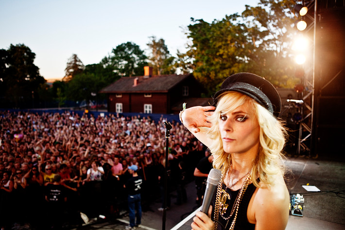 2009-06-26 - The Sounds från Peace & Love, Borlänge