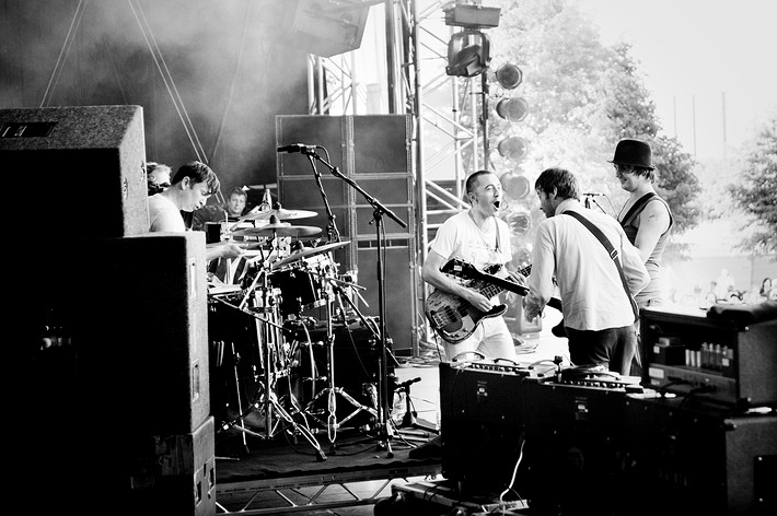 2009-06-26 - Babyshambles från Peace & Love, Borlänge