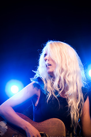 2009-06-27 - Jonna Lee från Peace & Love, Borlänge