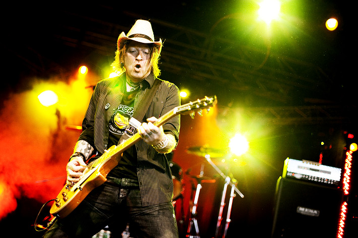 2009-06-27 - Wildhearts från Peace & Love, Borlänge