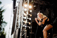 2009-07-02 - The Sounds från Arvikafestivalen, Arvika