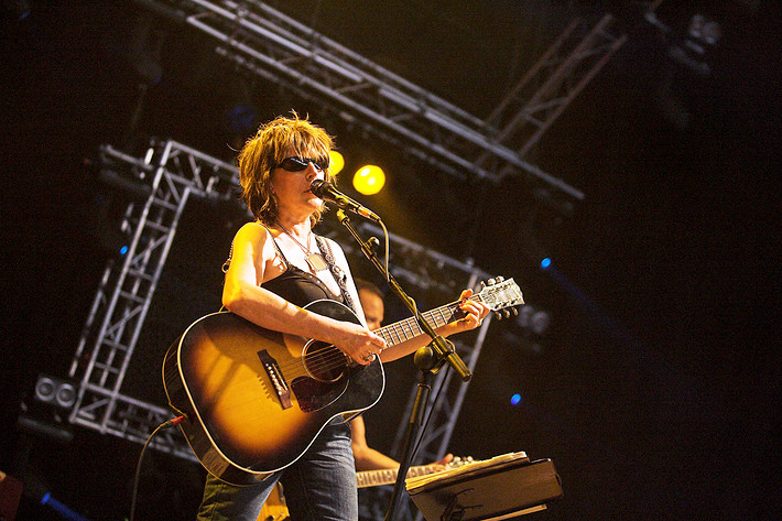 2009-07-02 - Lucinda Williams från Roskildefestivalen, Roskilde