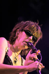 2009-07-02 - Lucinda Williams från Roskildefestivalen, Roskilde