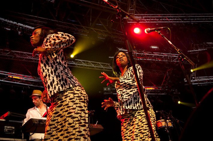 2009-07-04 - Amaduo & Mariam från Roskildefestivalen, Roskilde