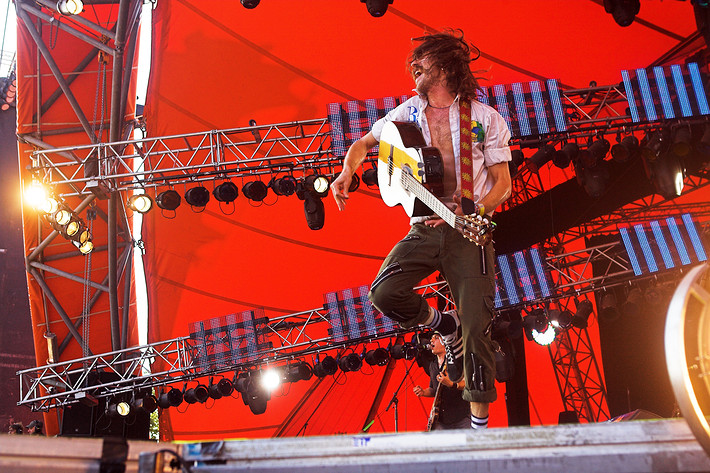 2009-07-04 - Gogol Bordello från Roskildefestivalen, Roskilde