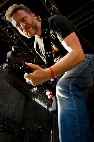 2009-07-04 - Mustasch från Arvikafestivalen, Arvika
